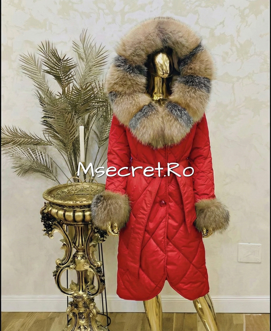 Geaca rosie impermeabilă cu blana naturala
