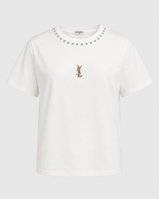 Tricou alb din bumbac cu brosa