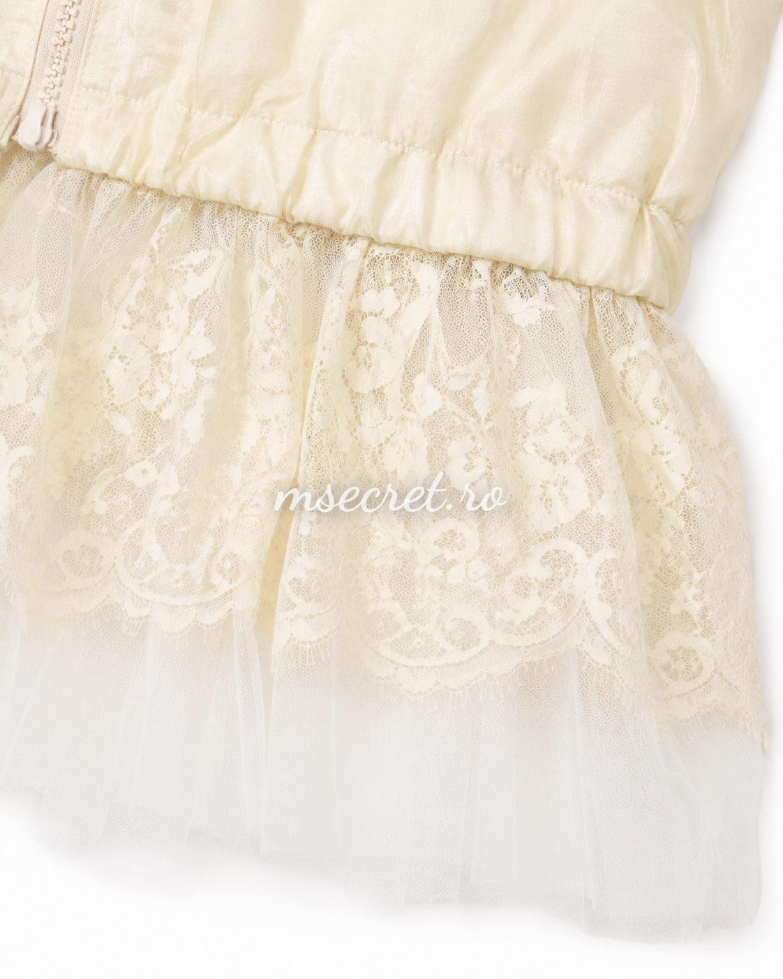 Beige lace jacket with hood