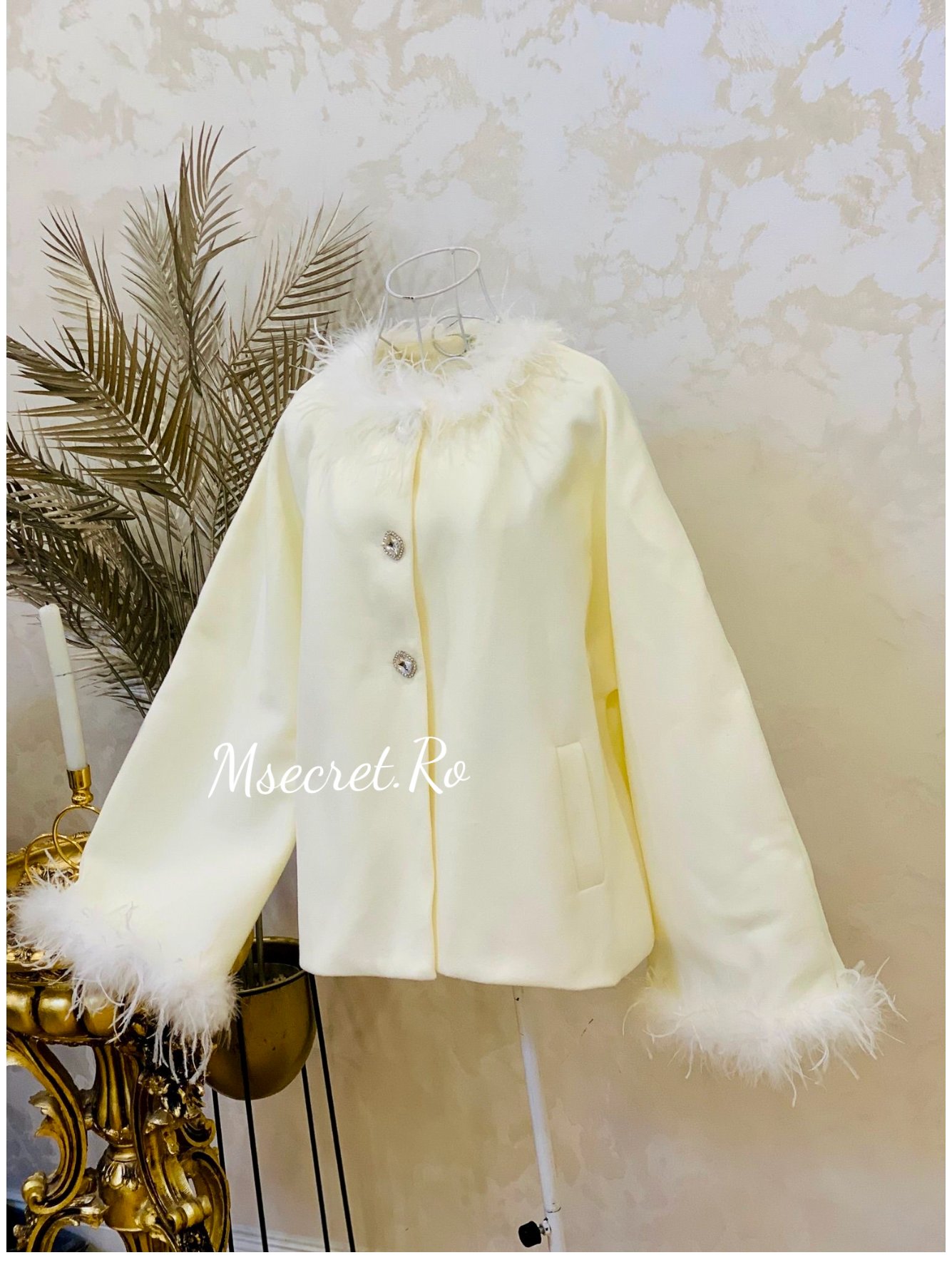 Haina ivory Melissa