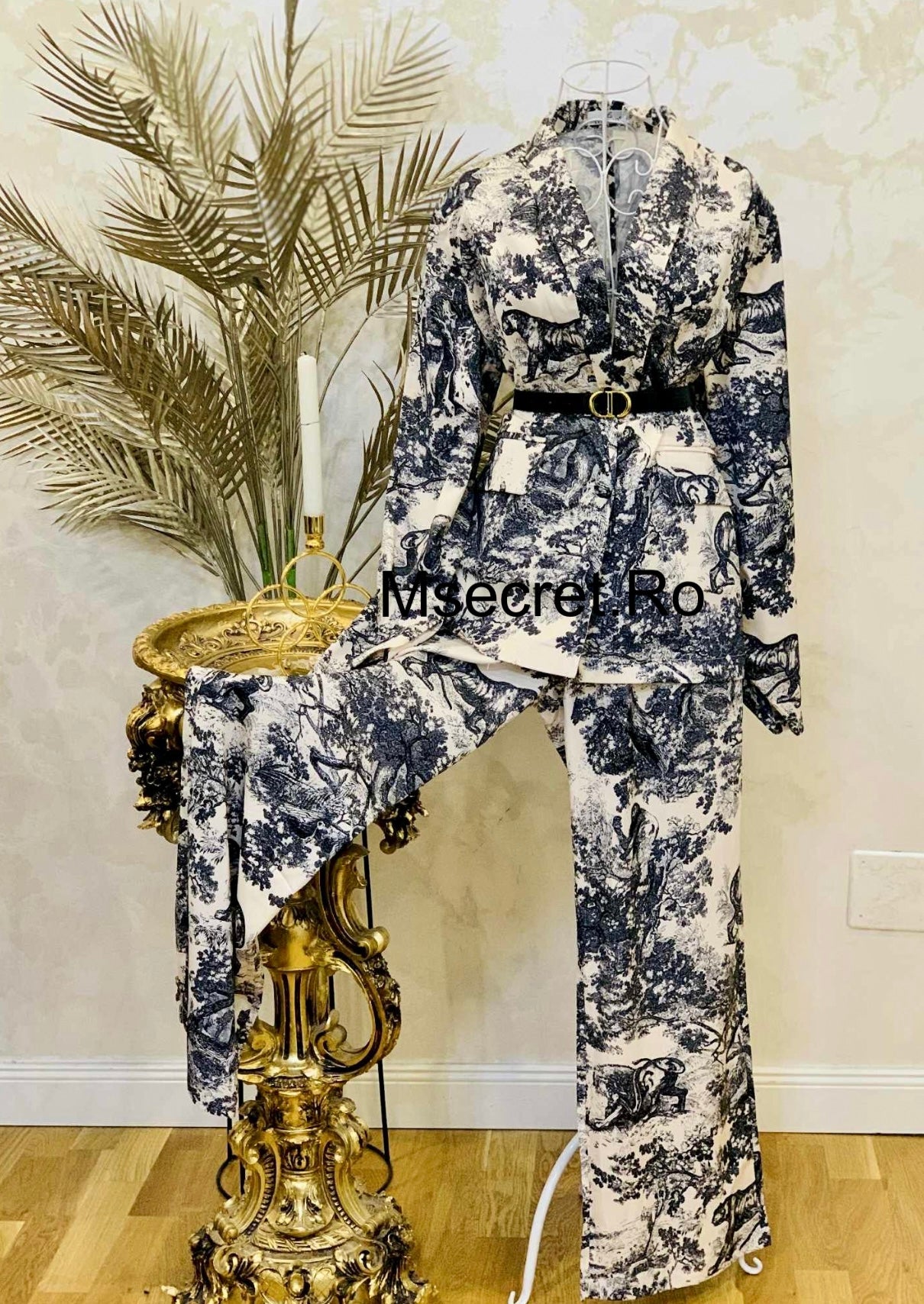 Compleu satinat cu pantaloni lungi