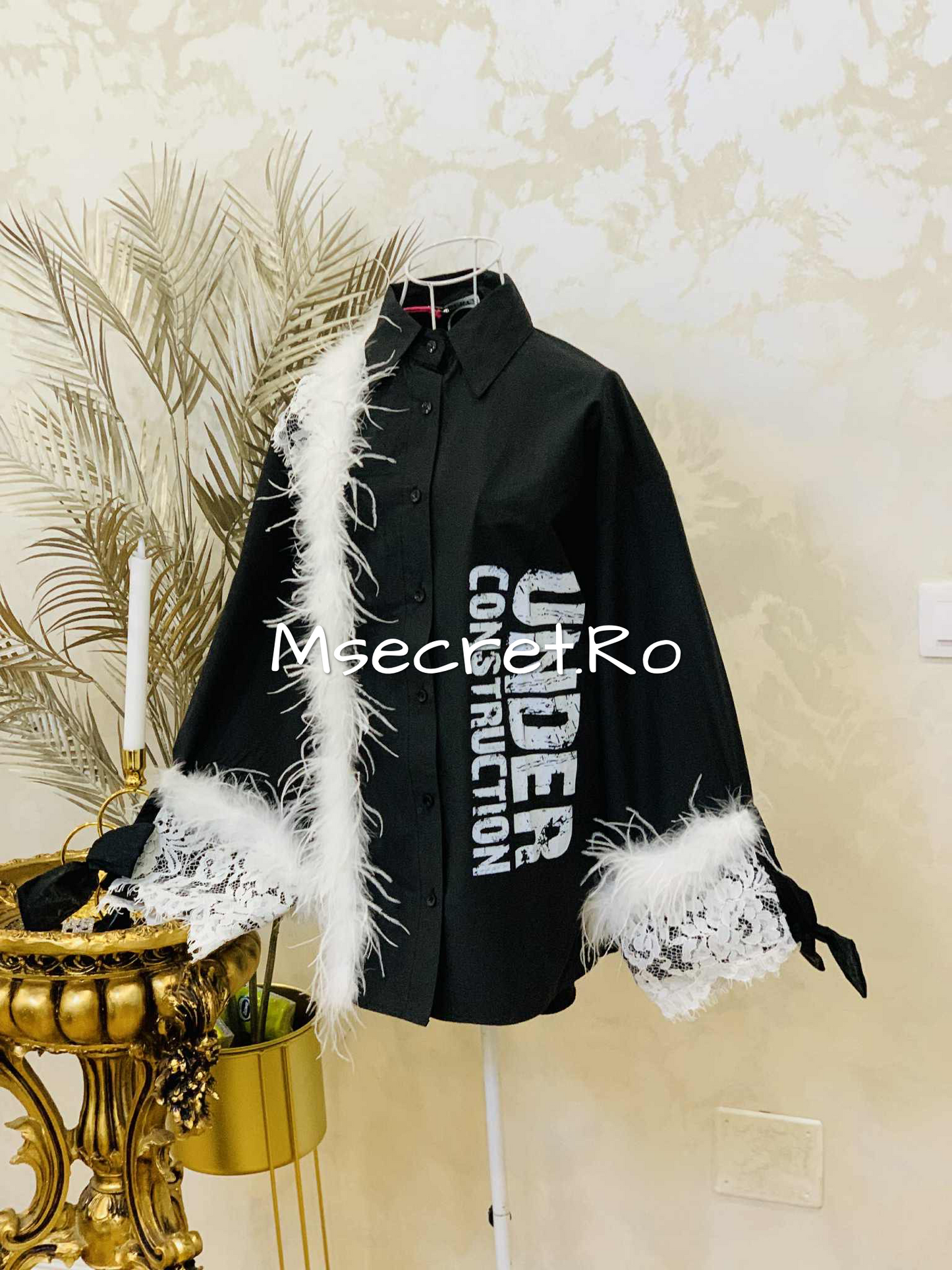 Black cotton shirt with feathers