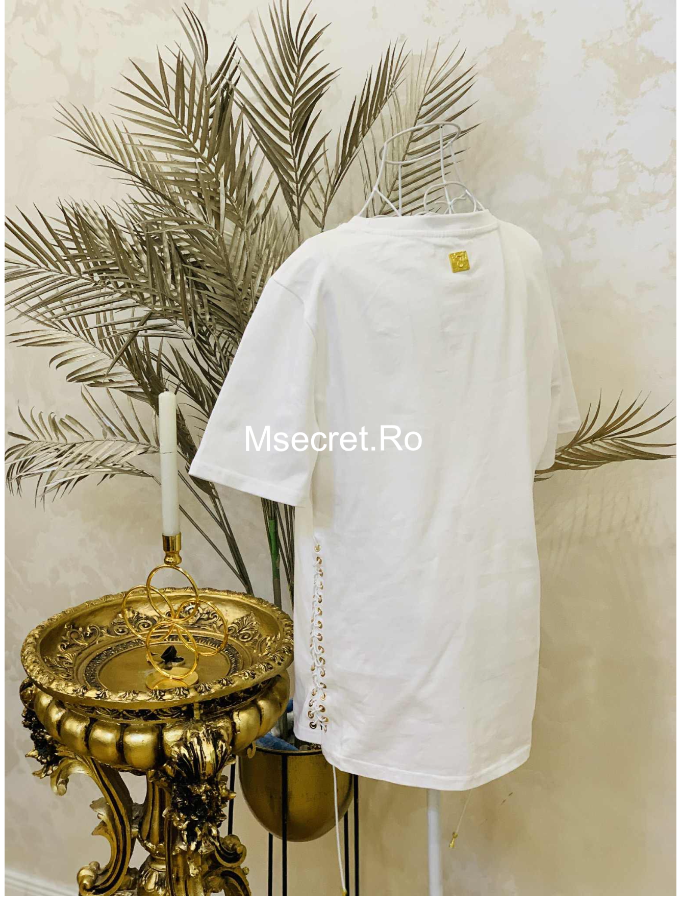 Tricou alb din bumbac cu detalii aurii