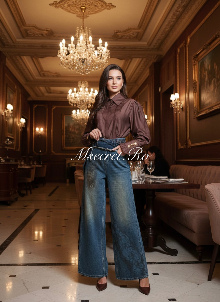 Blugi cu pietre si buzunare