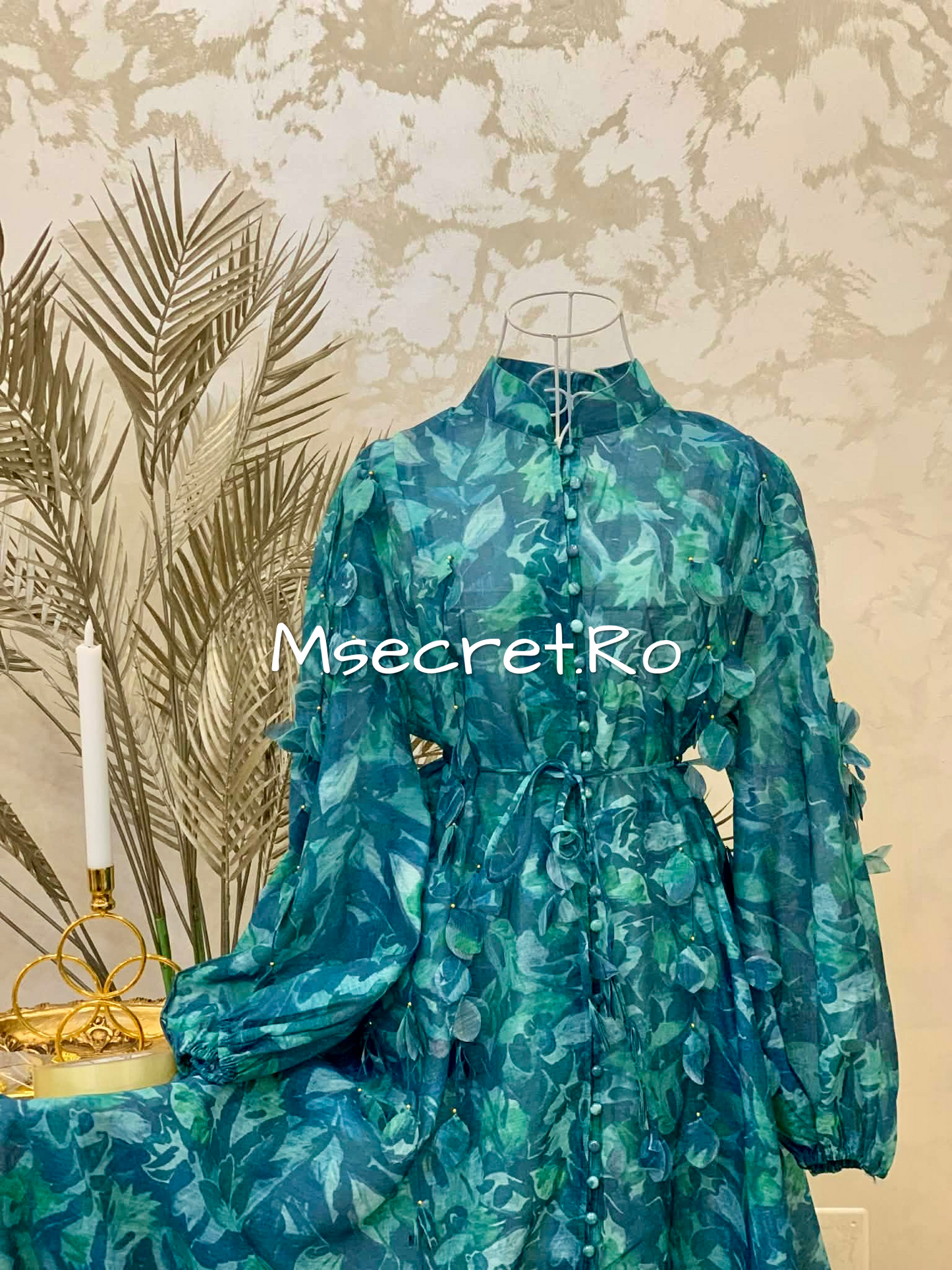 Long green linen dress with floral print and 3D appliques