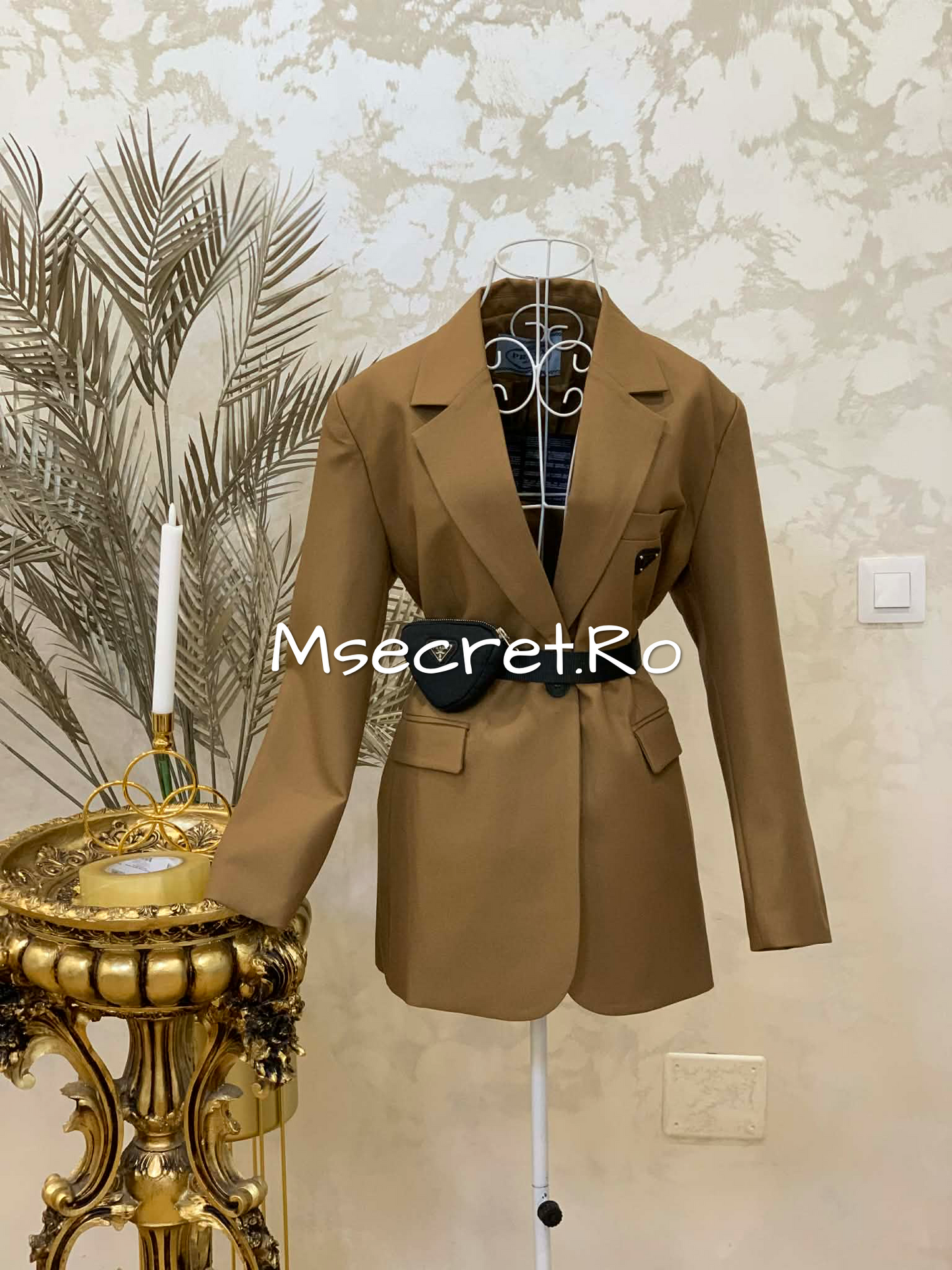 Brown blazer with Didi clutch