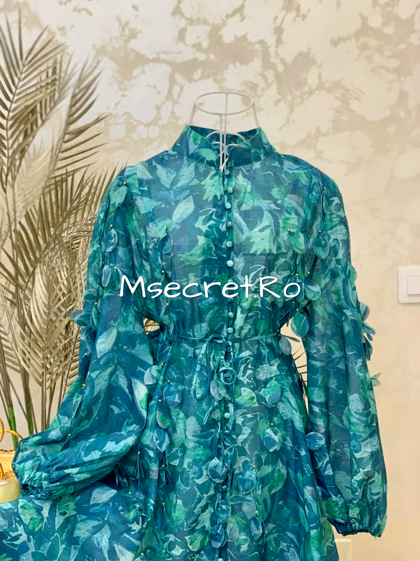 Long green linen dress with floral print and 3D appliques