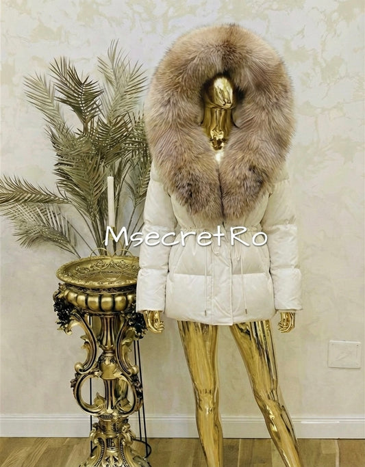 Geaca alba imperbeabila cu blana naturala