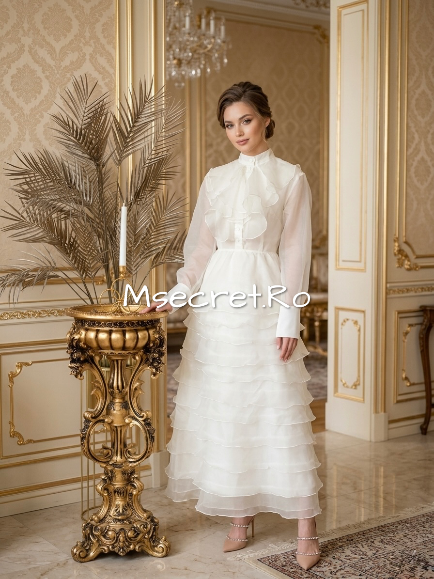 Compleu alb din organza cu bluza si fusta