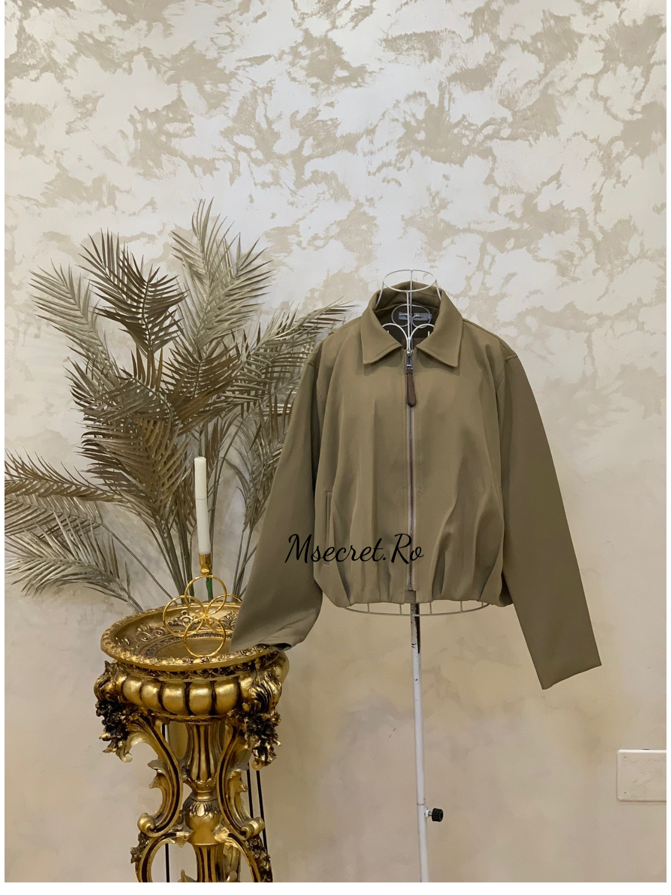 Geaca scurta captusita kaki