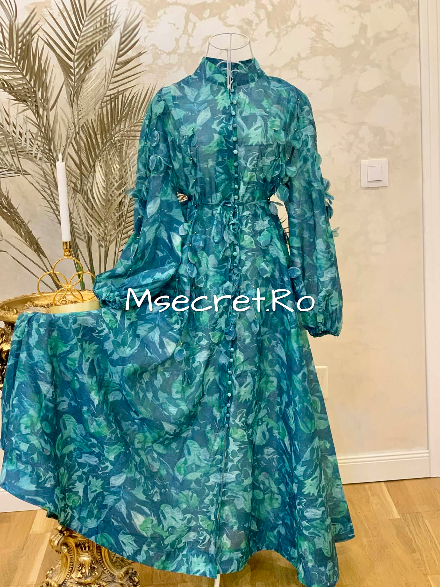 Long green linen dress with floral print and 3D appliques