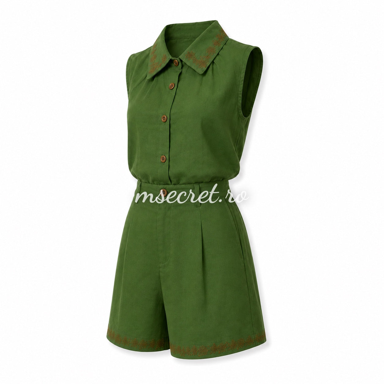 Compleu din in verde cu camasa si pantaloni scurti
