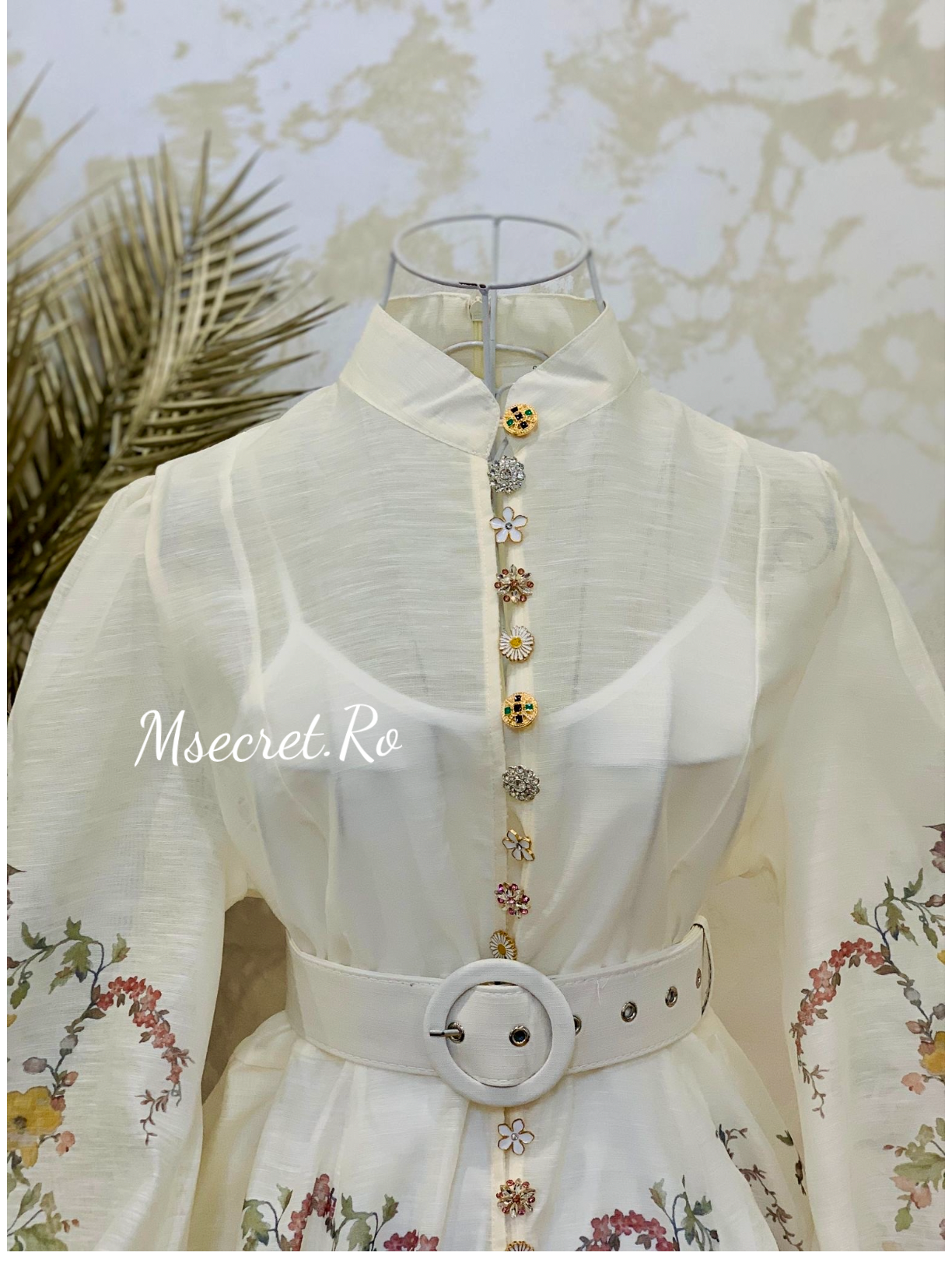 Rochie din in si matase cu nasturi bijuterie