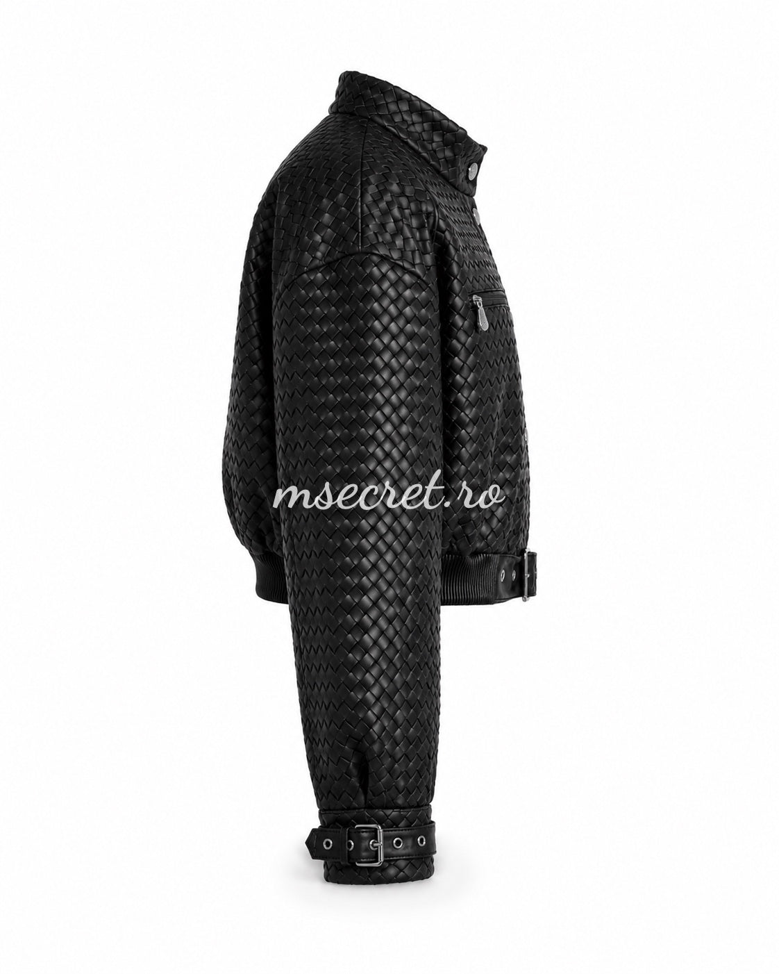 Geaca scurta din piele naturala neagra cu textura impletita