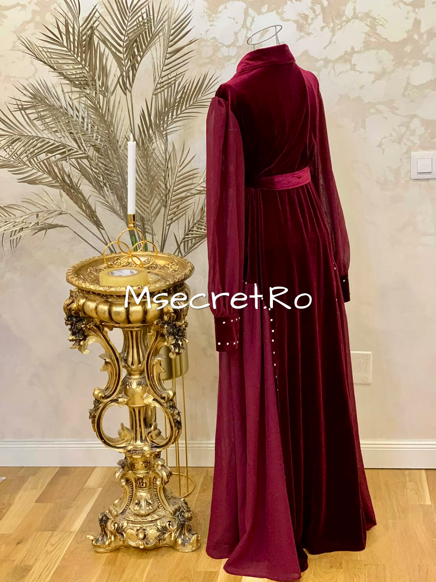 Rochie burgundy din catifea midi