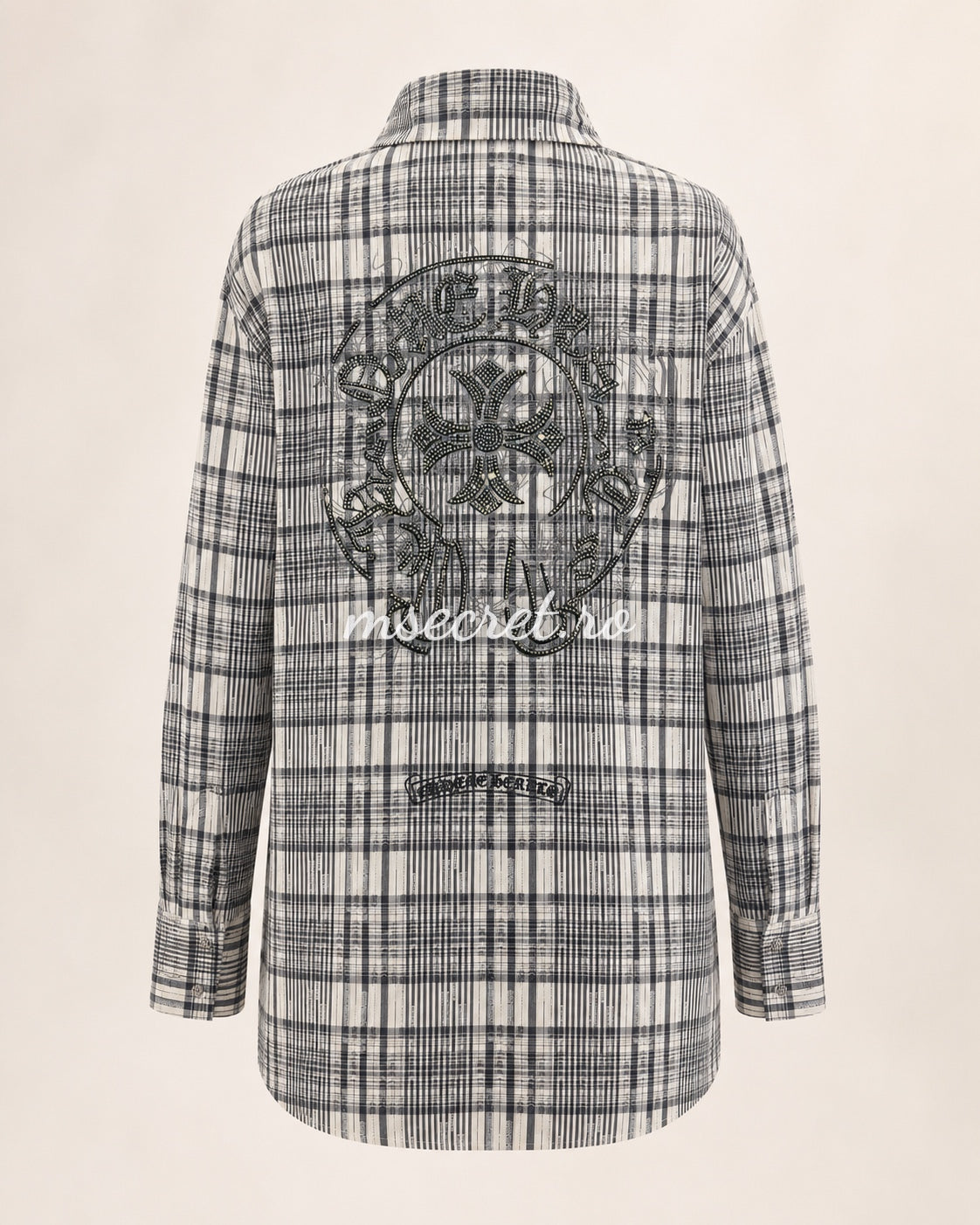 Oversized grey shirt with artistic print