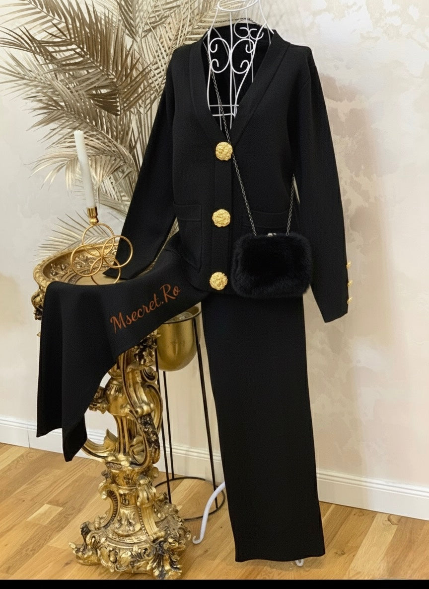 Compleu negru din tricot cu detalii aurii Disy