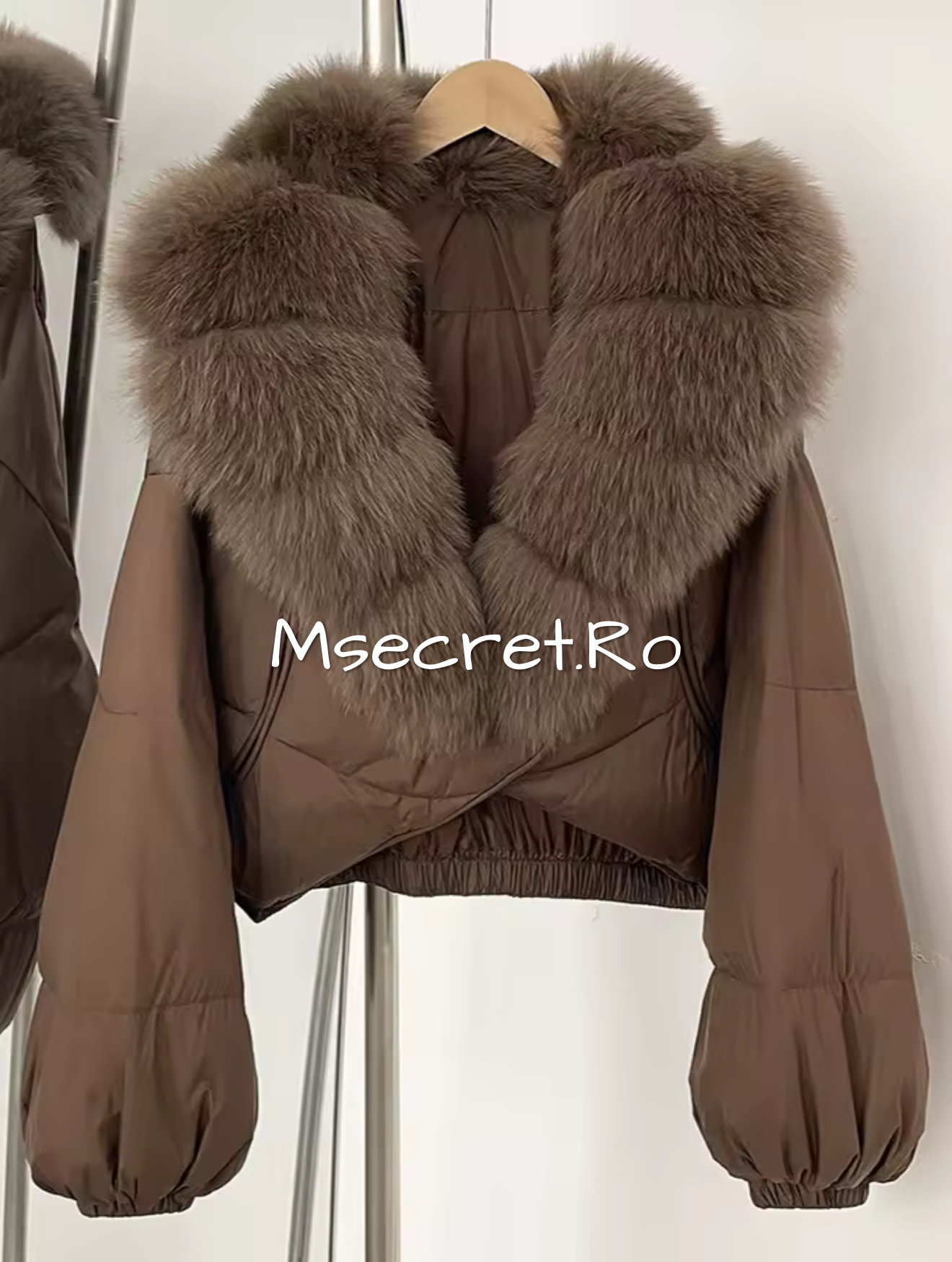 Waterproof windbreaker jacket with natural fur