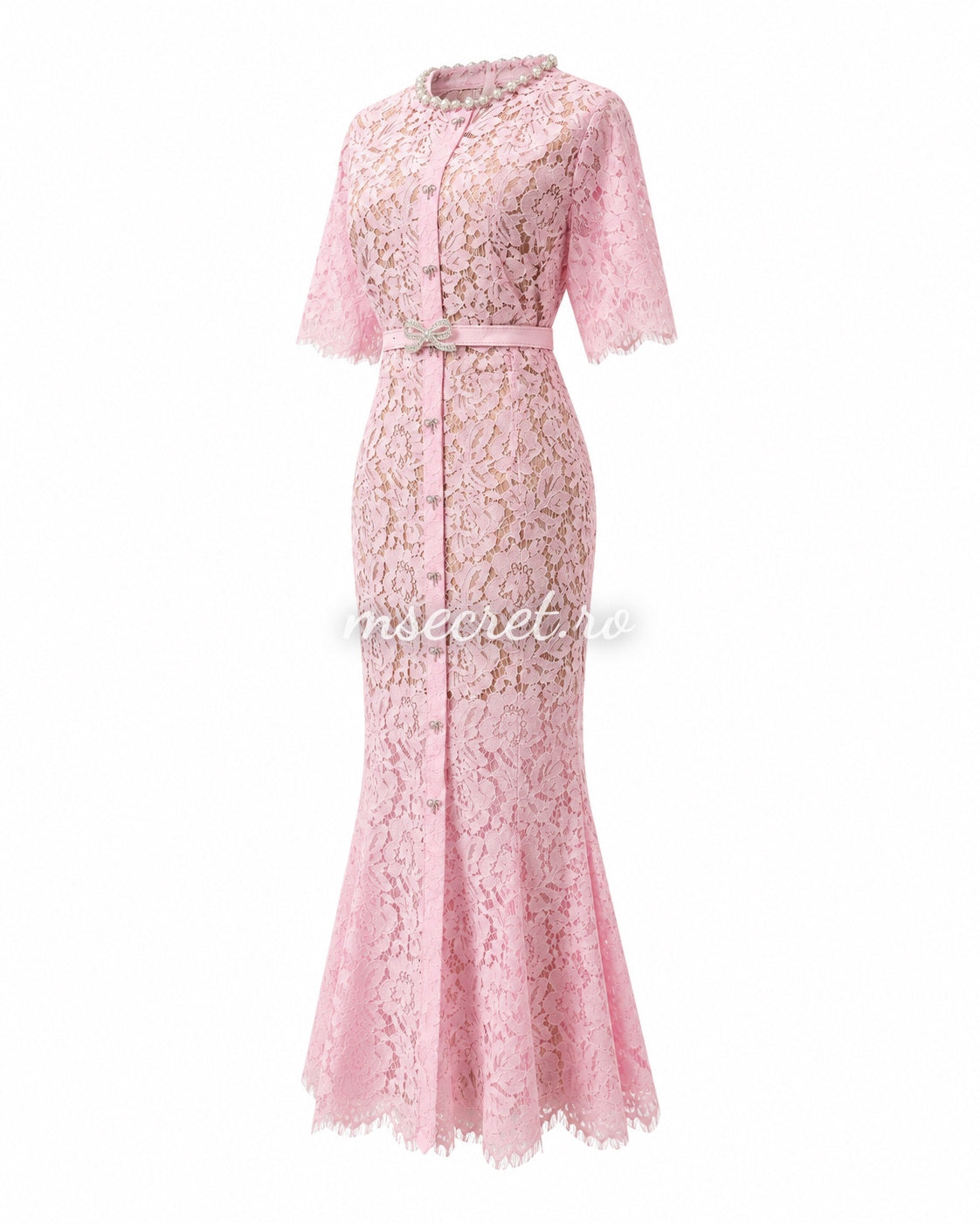 Pink lace dress with pearlescent details