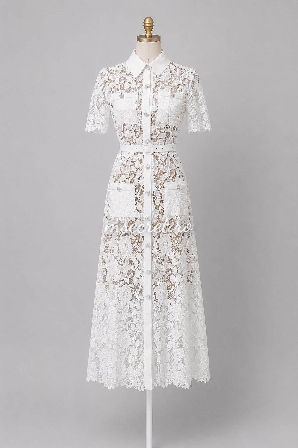 Rochie alba din dantela eleganta cu guler si cordon in talie