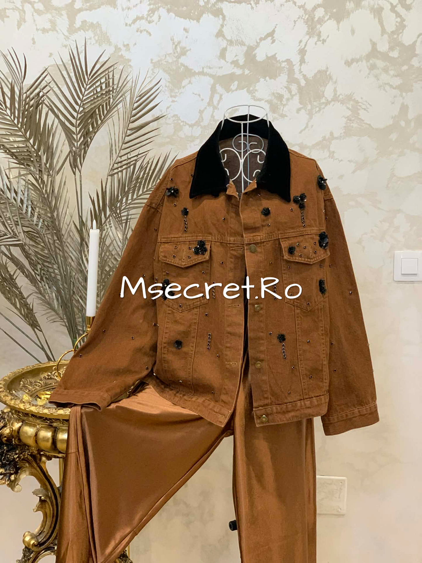 Brown denim jacket with 3D appliques