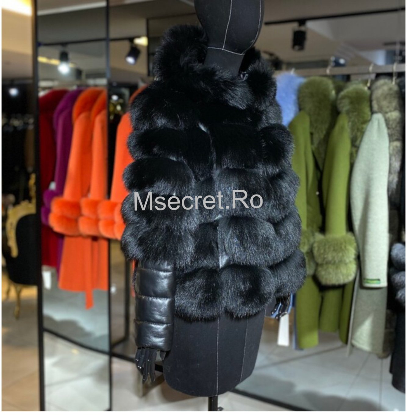 Haina de blana naturala de vulpe cu gluga