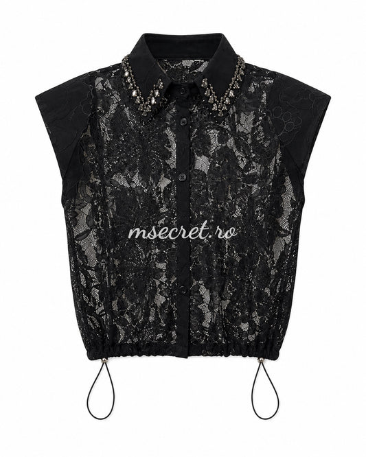 Camasa neagra din dantela cu guler accesorizat cu perle si pietre