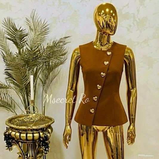 Vesta maro cu detalii aurii