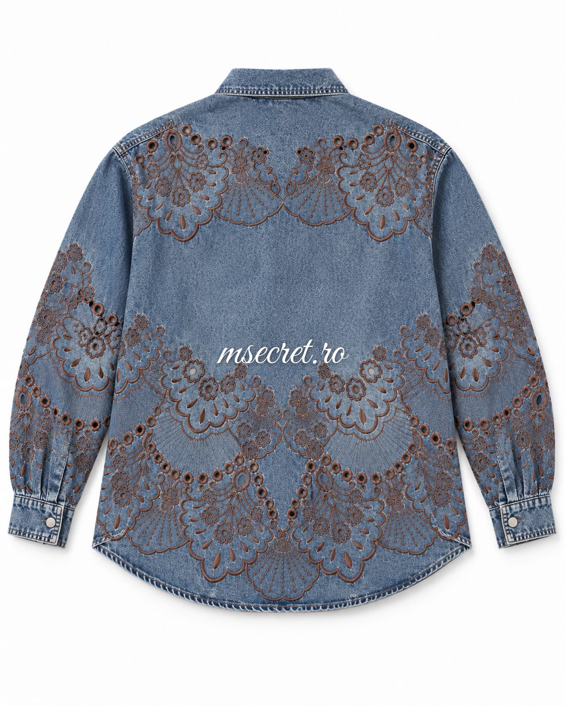 Camasa din denim cu broderie florala perforata - vedere din spate