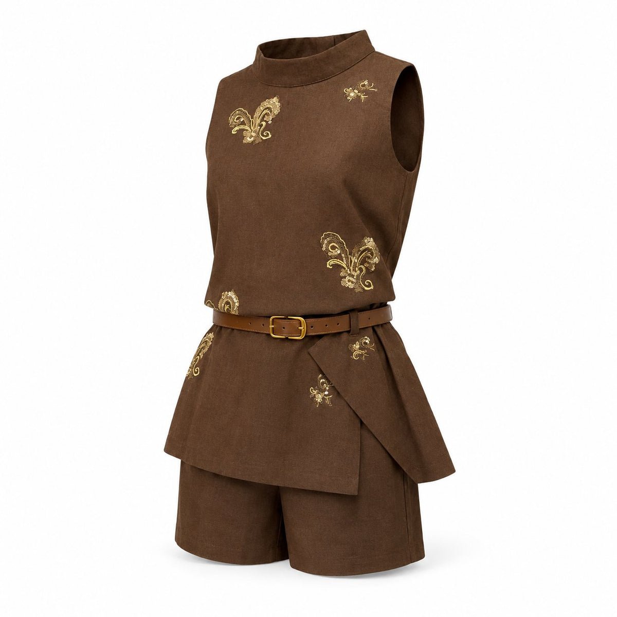 Compleu maro din in cu broderii aurii și pantaloni scurți