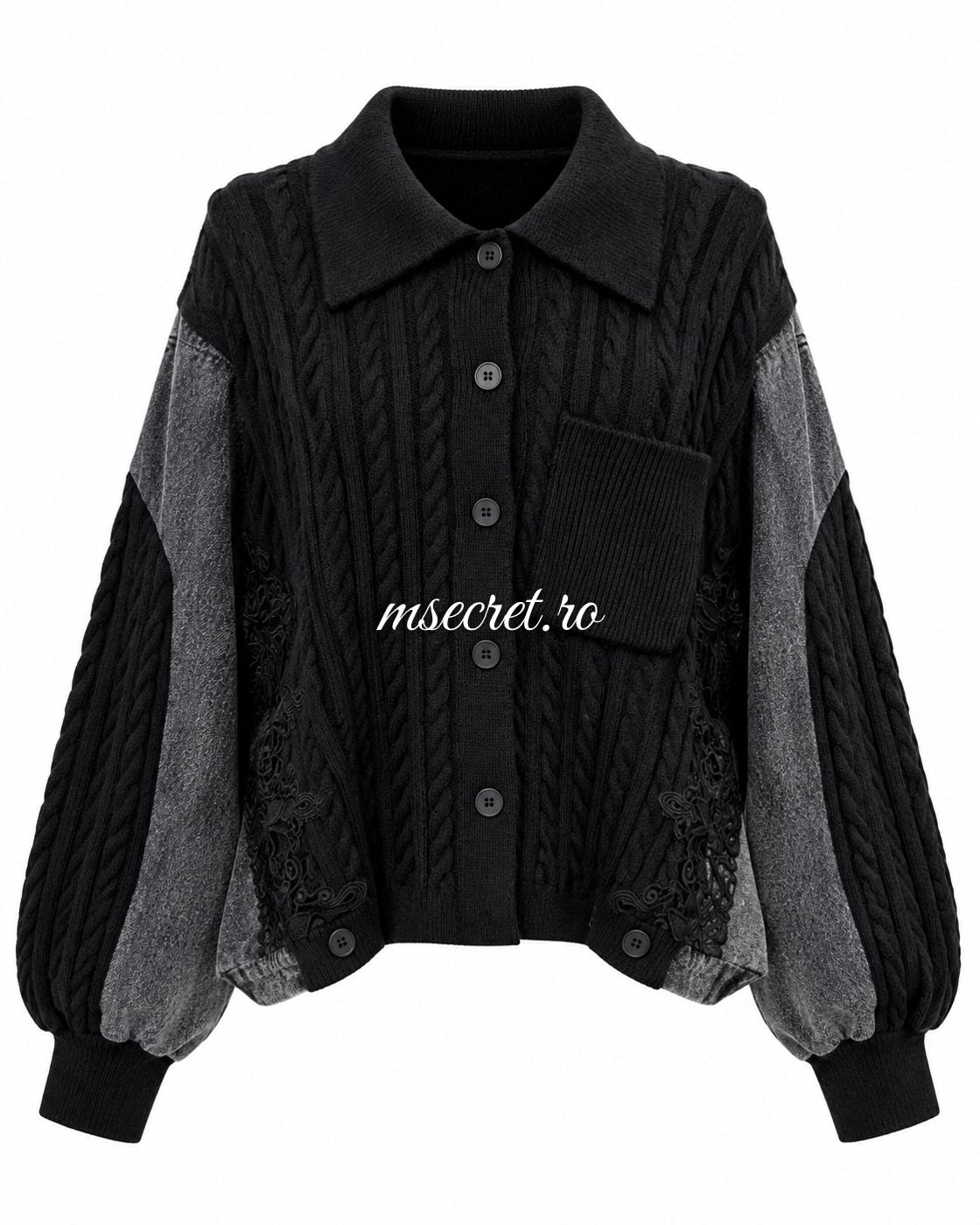 Jacheta cu doua fete din denim gri, dantela si tricot negru - detaliu