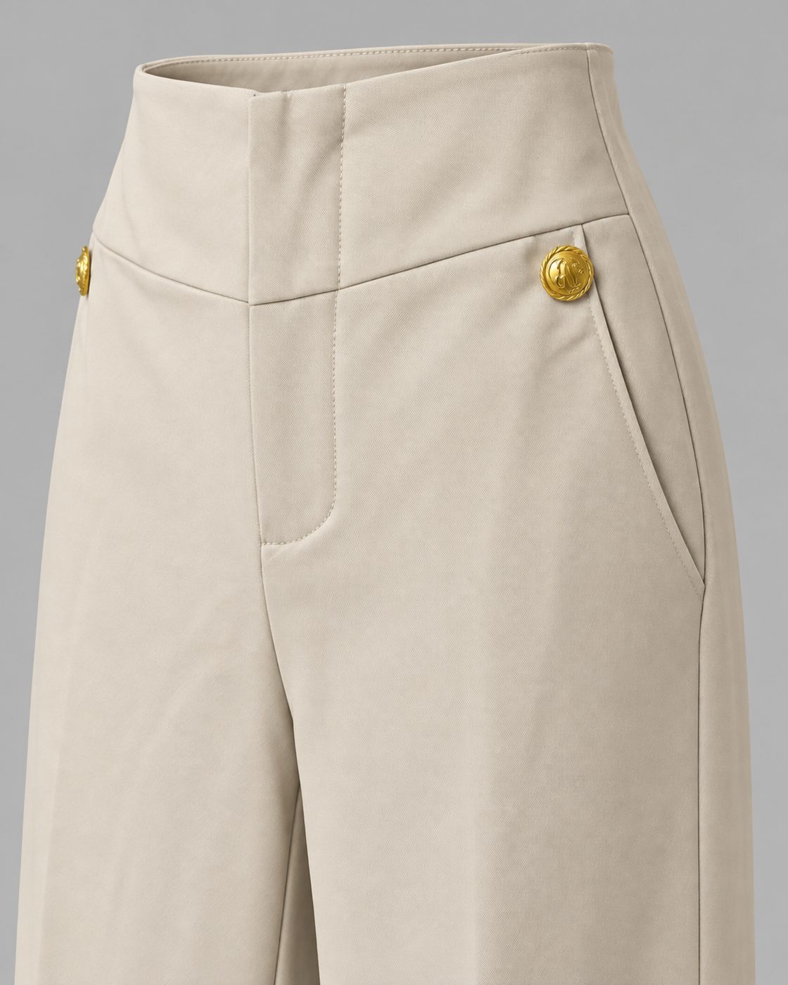 Pantaloni crem cu talie inalta si nasturi aurii