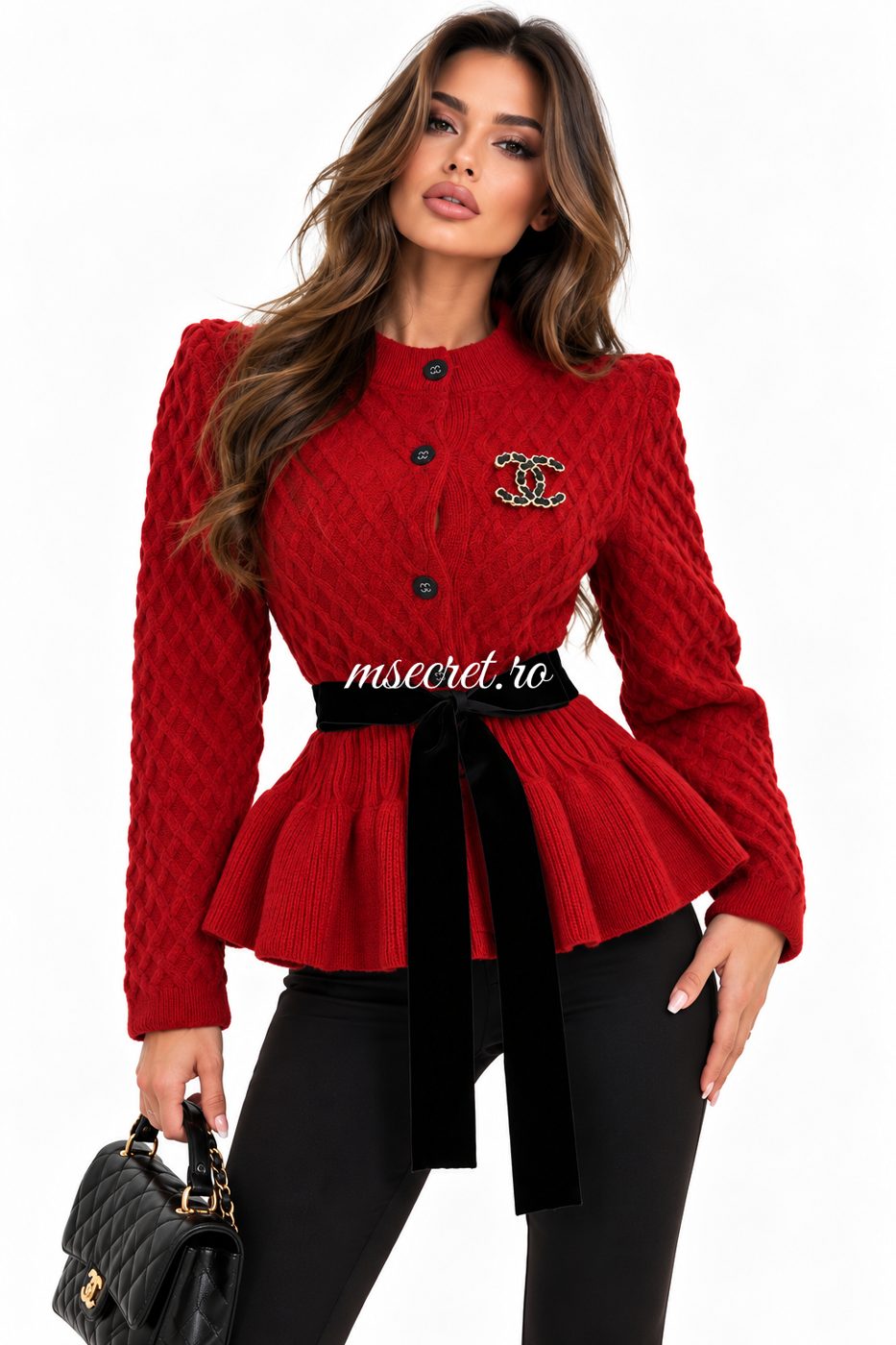Pulover rosu din tricot cu peplum si cordon negru - pe model