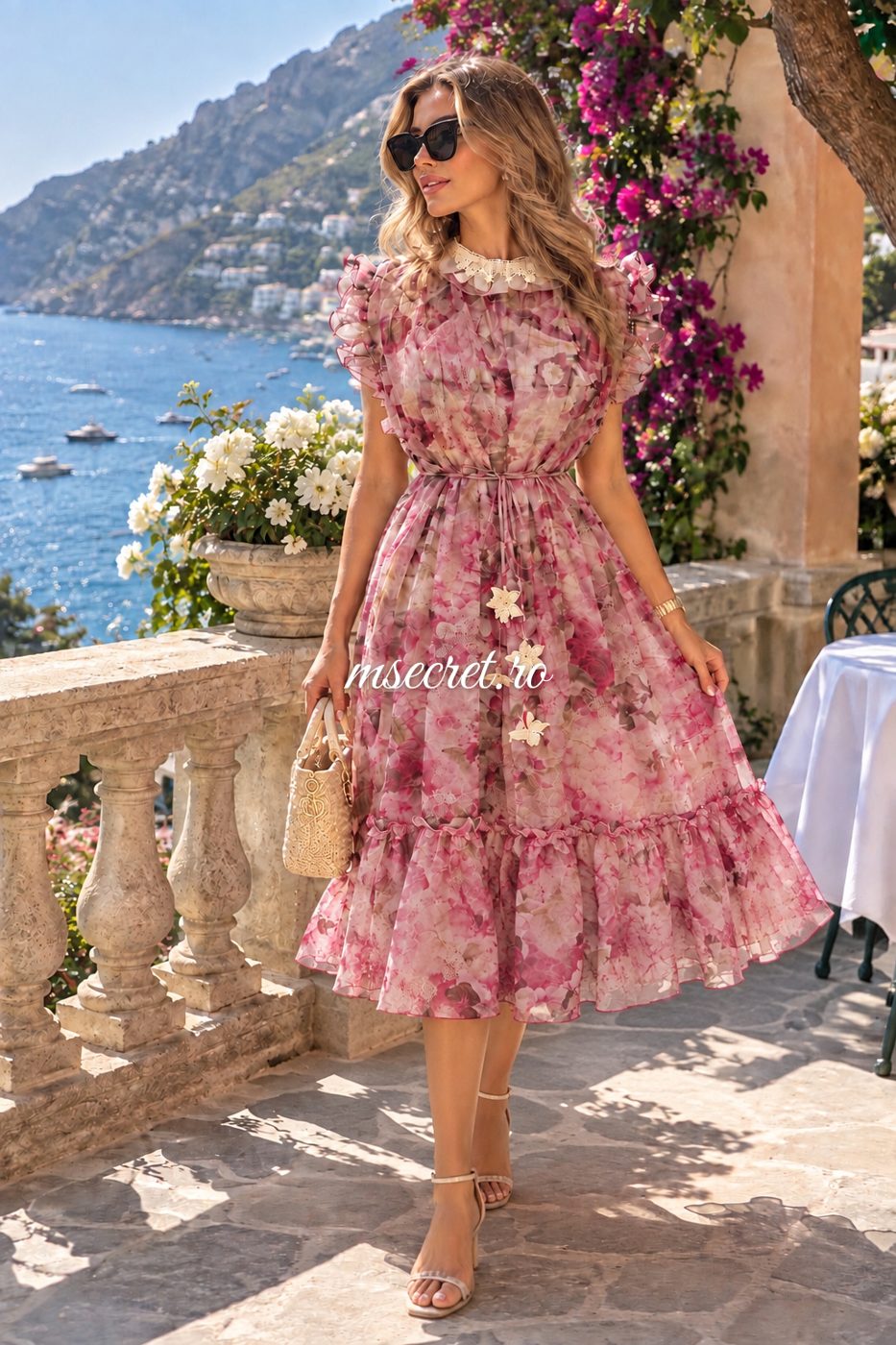 Rochie midi cu imprimeu floral roz si jupa inclusa - pe model