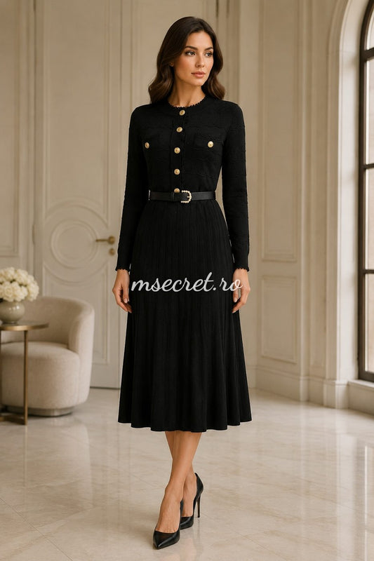 Rochie neagra din tricot cu nasturi aurii si curea